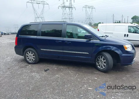 2016 Chrysler Town & Country Touring from USA, damaged, VIN 2C4RC1BG7GR191270